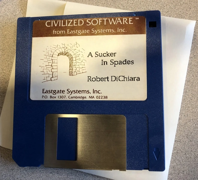 File:Dichiara-sucker-disk-2048x1536.webp